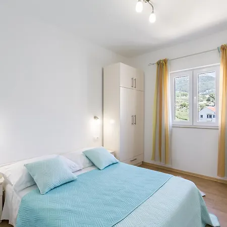 Apartment Veselka Bol